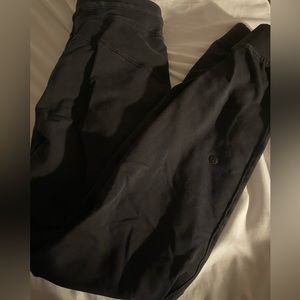 lululemon size 4 sweatpants